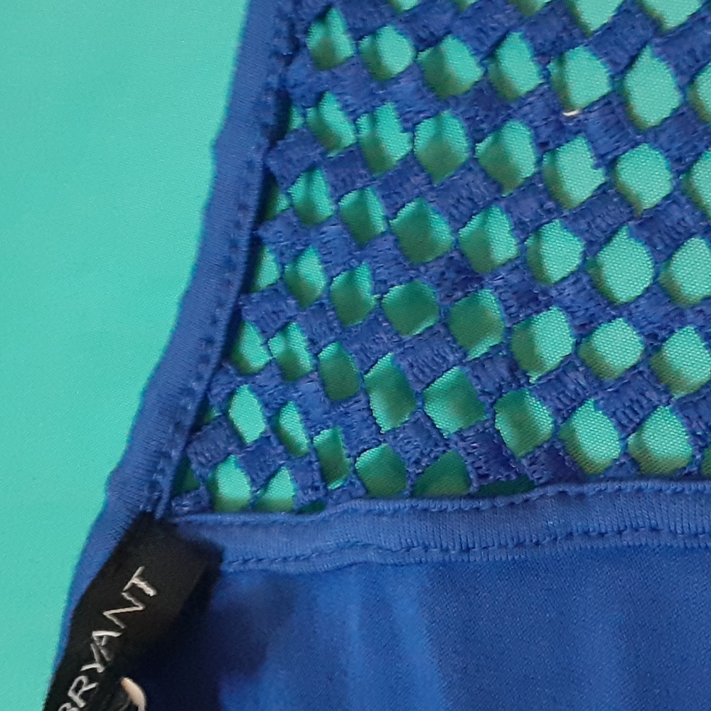 LANE BRYANT  BLUE DECORATIVE  CUT OUT AT NECK. SIZR 18//20 - Picture 9 of 9
